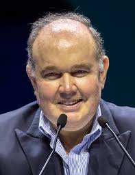 La polémica que rodea a López Aliaga por acusaciones de&nbsp;alcoholismo.