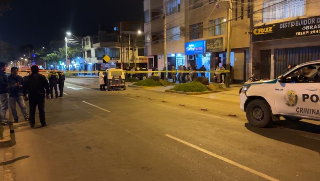 Sicarios balean a vendedora en sanguchería de Chorrillos: niños estaban a pocos&nbsp;metros