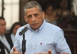 La alianza entre Sánchez y Antauro reaviva el debate sobre posturas extremas en&nbsp;campaña